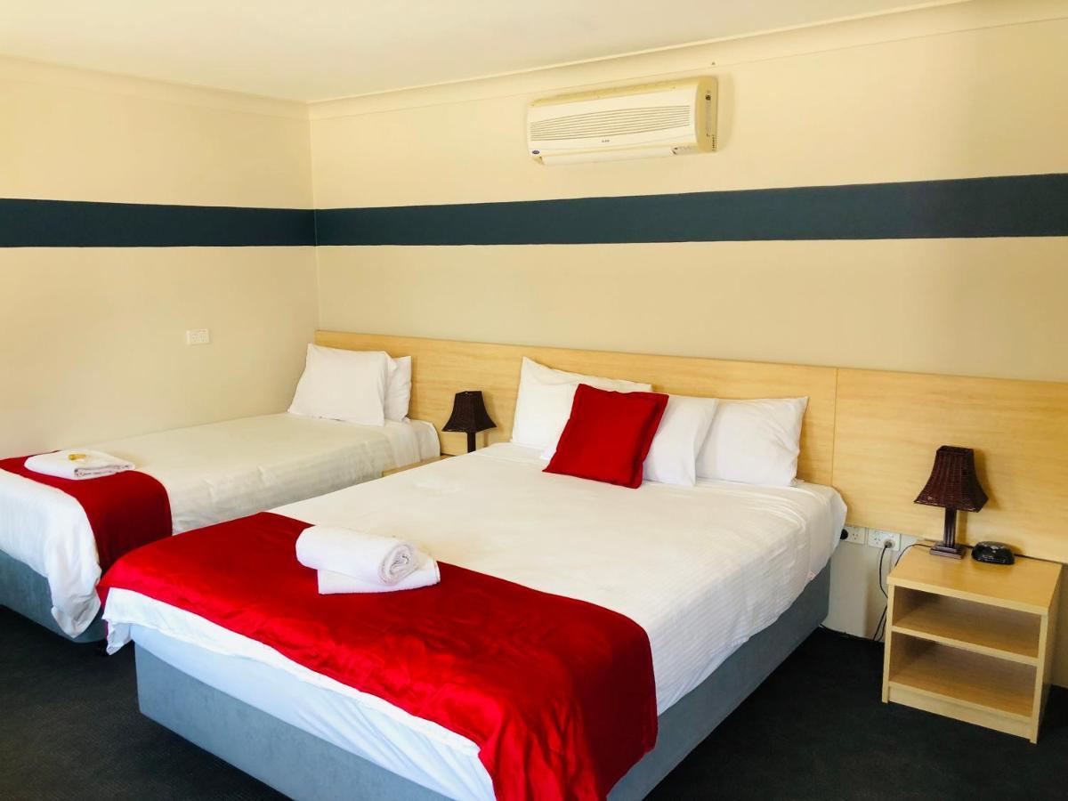 Red Cedar Motel Muswellbrook Zewnętrze zdjęcie
