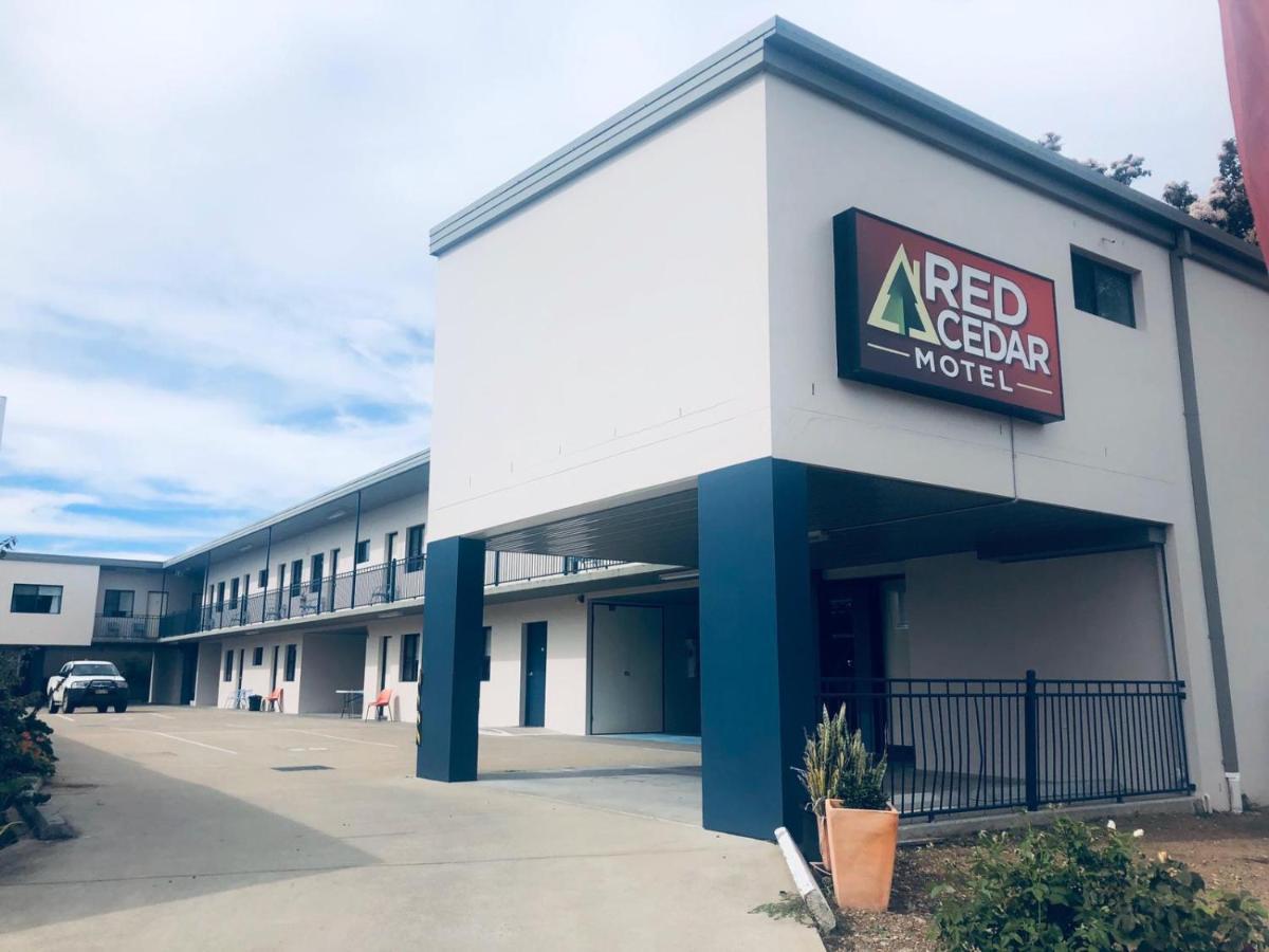 Red Cedar Motel Muswellbrook Zewnętrze zdjęcie