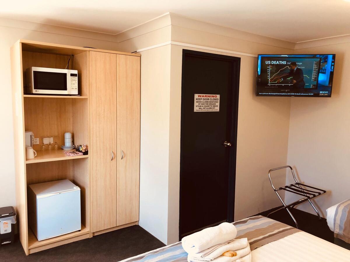Red Cedar Motel Muswellbrook Zewnętrze zdjęcie