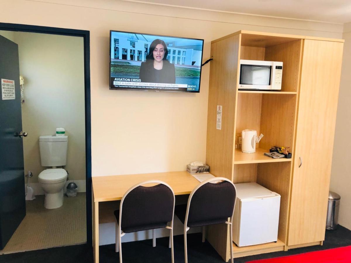 Red Cedar Motel Muswellbrook Zewnętrze zdjęcie