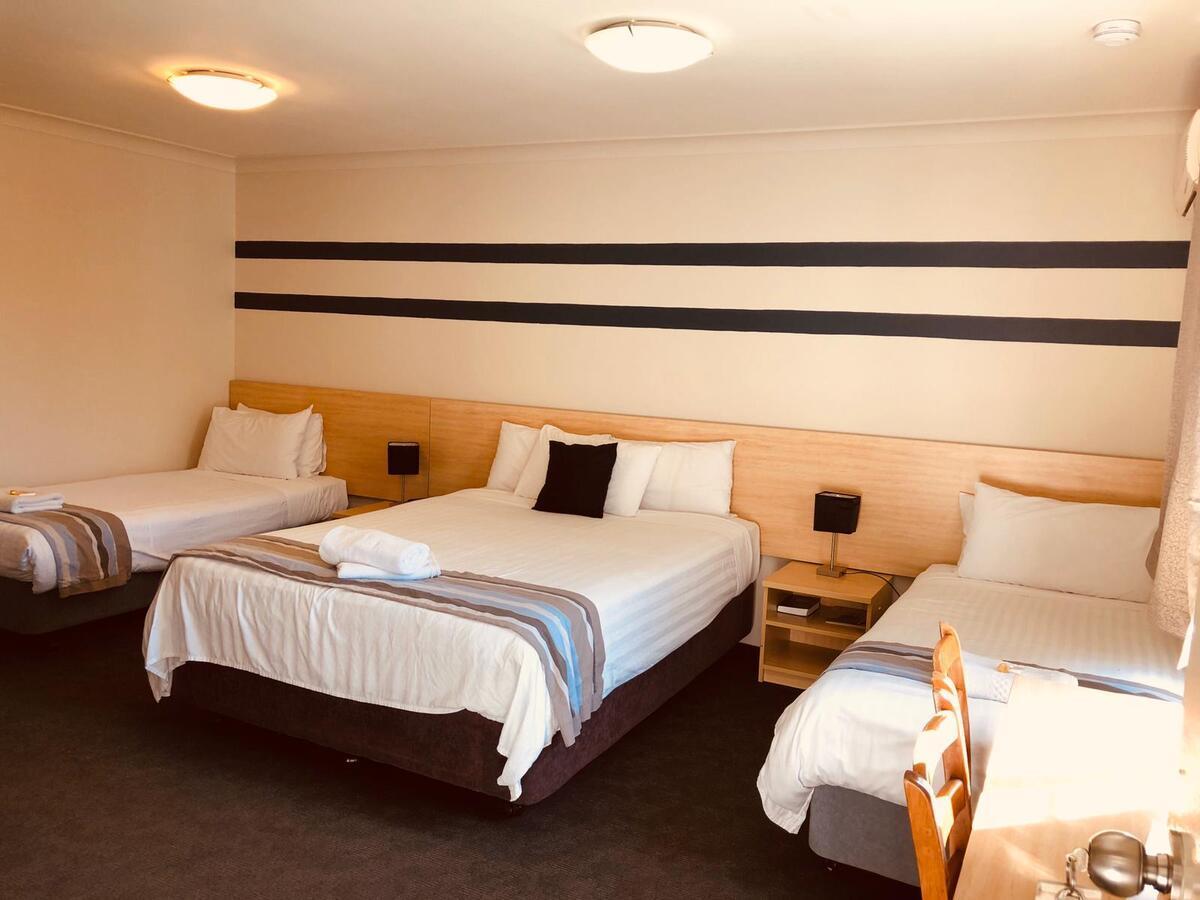 Red Cedar Motel Muswellbrook Zewnętrze zdjęcie